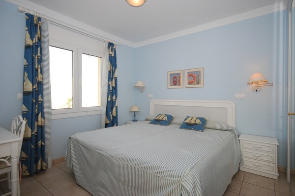 Foto van Kustvilla met wellness - Vakantiehuis in Oliva - BedRoom