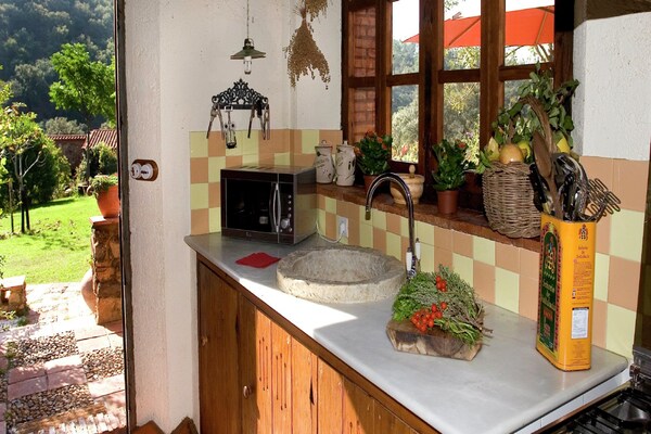 Foto van La Cigüeña, Huis in Molino - Vakantiehuis in Alájar - Kitchen