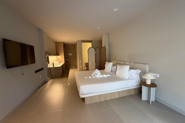 Foto van Appartement La Plaza 2, tweepersoonskamer - Vakantiehuis in Alicante - BedRoom