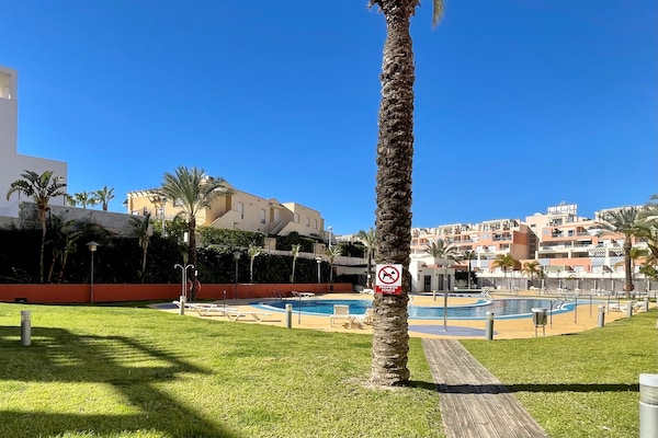 Foto van Appartement bij strand met zwembaden Spanje - Vakantiehuis in Vera Playa - ExteriorSummer