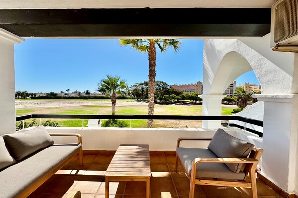 Foto van Appartement vlakbij Playa Serena - Vakantiehuis in Roquetas de Mar - TerraceBalcony