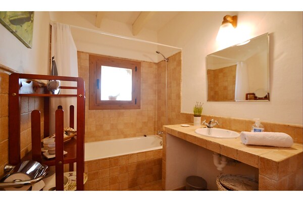 Foto van Villa op Mallorca bij het Strand - Vakantiehuis in Selva - BathRoom