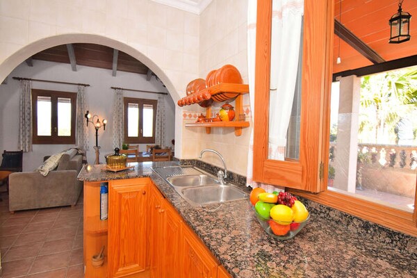 Foto van Huis in Muro met jacuzzi en uitzicht - Vakantiehuis in Muro, Islas Baleares - Untagged