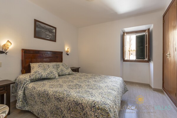 Foto van Huis in Pollensa bij Cala Barqués Strand - Vakantiehuis in Pollensa - BedRoom