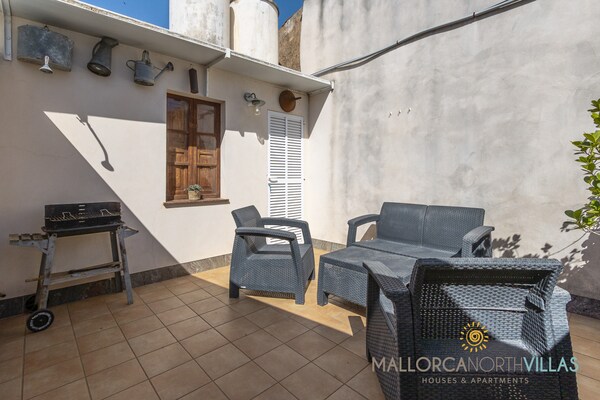 Foto van Huis in Pollensa bij Cala Barqués Strand - Vakantiehuis in Pollensa - TerraceBalcony
