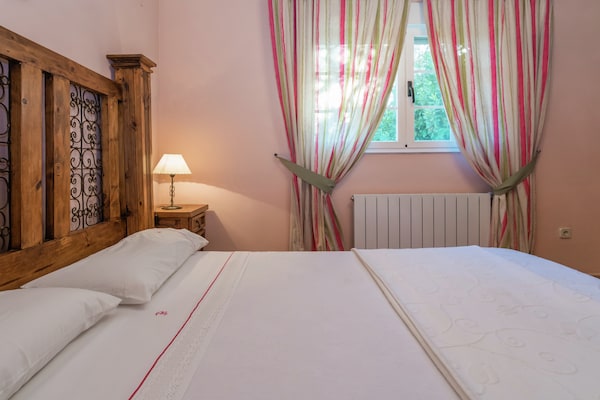 Foto van Vakantiehuis in Tajo-reservaat met zwembad - Vakantiehuis in Herrera de Alcántara - BedRoom