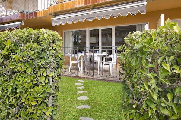 Foto van Appartement in Calella met Uitzicht op Zee - Vakantiehuis in Calella de Palafrugell - ExteriorSummer