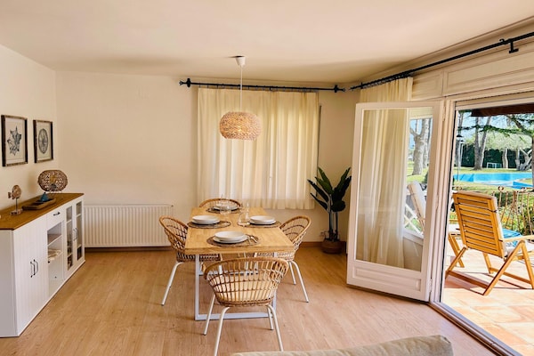 Foto van Appartement in Calella met Uitzicht op Zee - Vakantiehuis in Calella de Palafrugell - DiningRoom