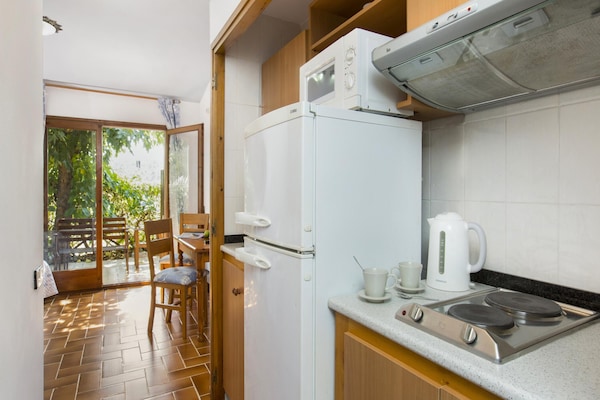 Foto van Villa aan Costa Brava met Privézwembad - Vakantiehuis in Vidreres - Kitchen