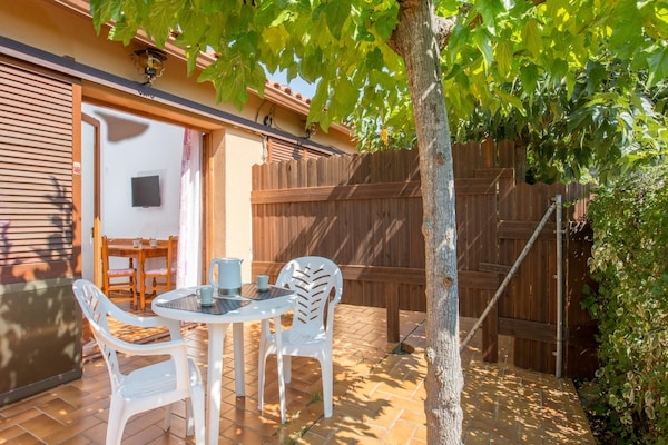 Foto van Villa aan Costa Brava met Privézwembad - Vakantiehuis in Vidreres - TerraceBalcony