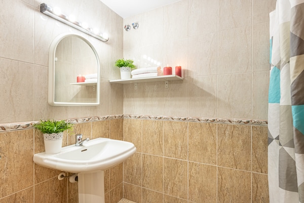 Foto van Appartement in Empuriabrava aan het Strand - Vakantiehuis in Empuriabrava - BathRoom