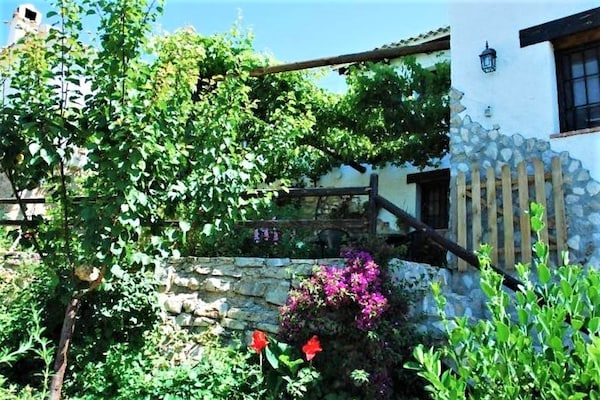 Foto van Landhuis in Andalusië met Zwembad - Vakantiehuis in Andalucía - GardenSummer