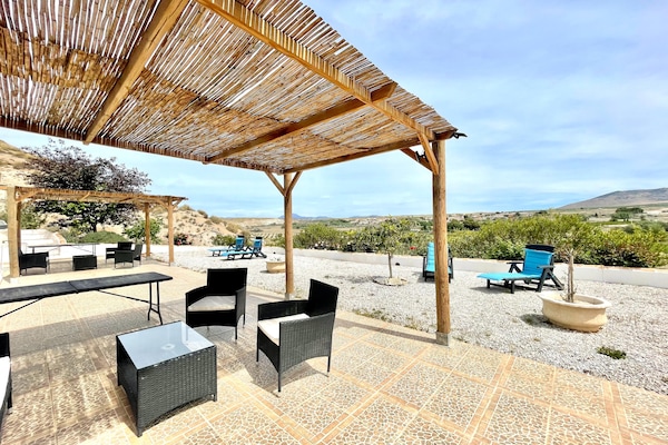 Foto van Grotwoning in Cúllar bij historisch centrum - Vakantiehuis in Cúllar - TerraceBalcony