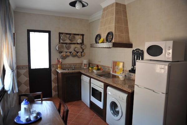 Foto van Landhuis in La Joya met privézwembad - Vakantiehuis in La Joya - Kitchen