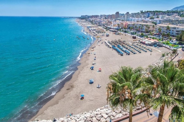 Foto van Vakantiehuis in Torremolinos bij het strand - Vakantiehuis in Torremolinos - AreaSummer5KM