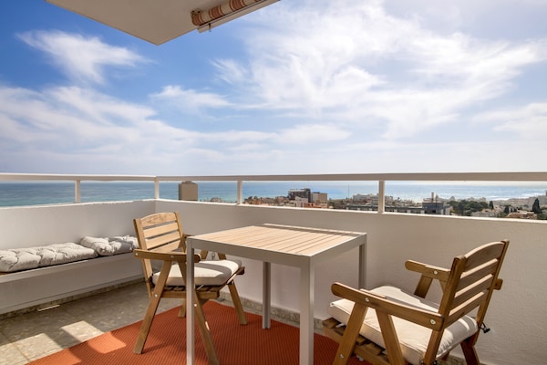 Foto van Vakantiehuis in Torremolinos bij het strand - Vakantiehuis in Torremolinos - TerraceBalcony