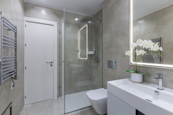 Foto van Appartement in Torremolinos bij Bajondillo - Vakantiehuis in Torremolinos - BathRoom