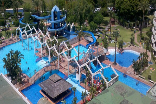 Foto van Appartement met strandzicht - Vakantiehuis in Benalmádena - Facilities