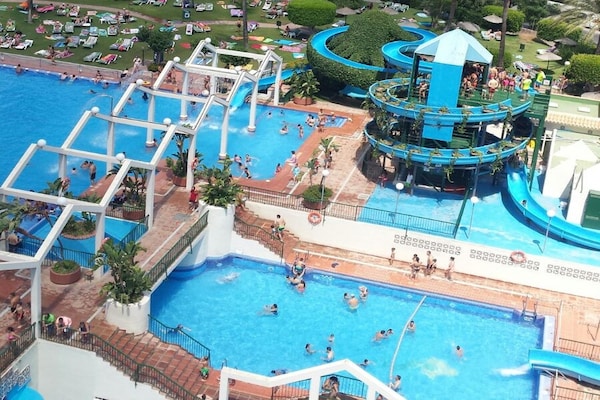 Foto van Appartement met strandzicht - Vakantiehuis in Benalmádena - PoolOfHouse