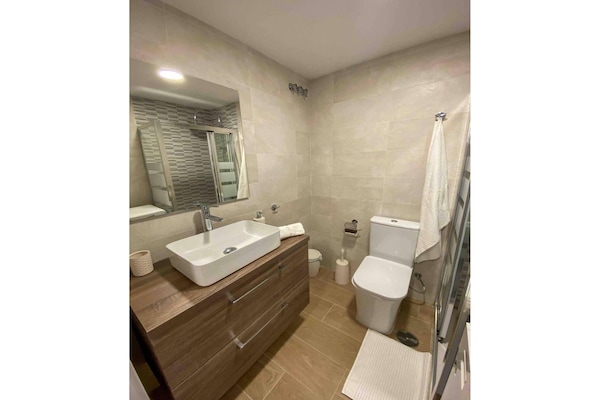 Foto van Appartement met zeezicht in Mijas Costa - Vakantiehuis in Malaga - BathRoom