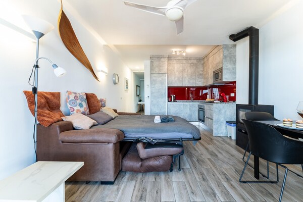 Foto van Appartement met zeezicht in Malaga met terras - Vakantiehuis in Malaga - BedRoom