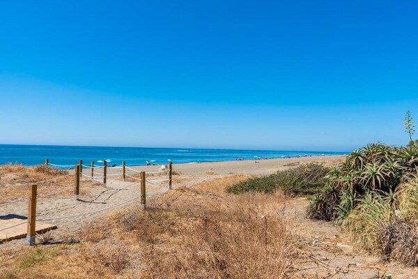Foto van Gezellig tuinappartement aan zee - Vakantiehuis in Estepona - AreaSummer20KM