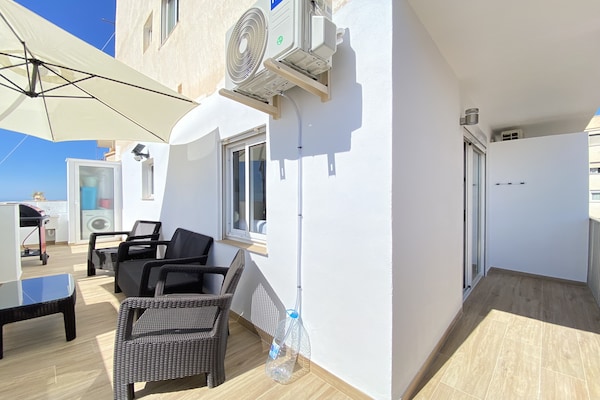 Foto van Appartement in Nerja bij El Salón Strand - Vakantiehuis in Nerja - terrace