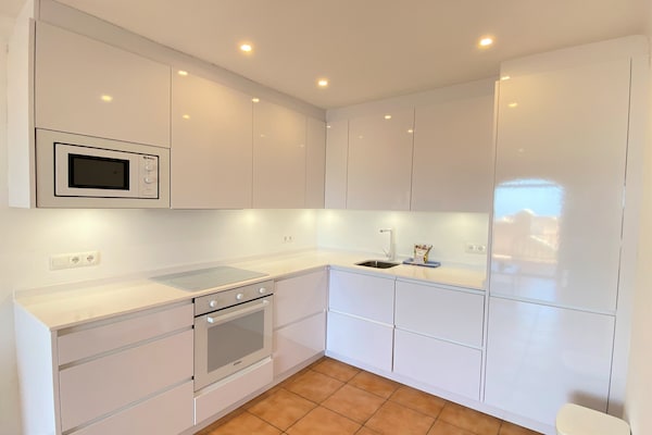 Foto van Appartement in Nerja met zee- en bergzicht - Vakantiehuis in Nerja - Kitchen