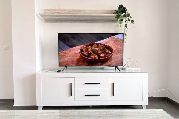 Foto van Appartement in Nerja met Zeezicht en Zwembad - Vakantiehuis in Nerja - LivingRoom