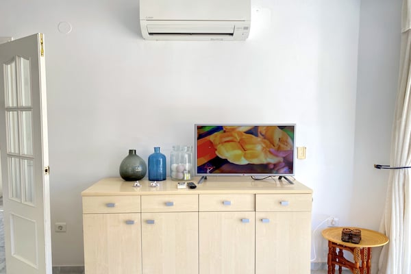 Foto van Villa in Nerja met privézwembad en strand - Vakantiehuis in Nerja - LivingRoom