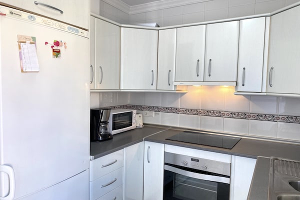 Foto van Villa in Nerja met privézwembad en strand - Vakantiehuis in Nerja - Kitchen