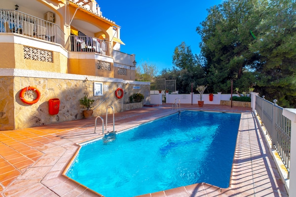 Foto van Appartement in Nerja bij Burriana Strand - Vakantiehuis in Nerja - PoolOfHouse