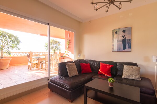 Foto van Penthouse in Torrox Costa met Zeezicht - Vakantiehuis in Torrox Costa - LivingRoom