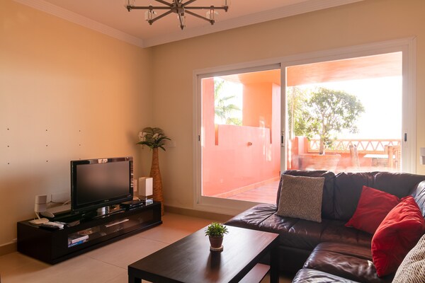 Foto van Penthouse in Torrox Costa met Zeezicht - Vakantiehuis in Torrox Costa - LivingRoom