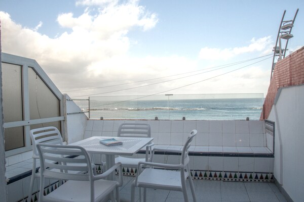 Foto van Appartement aan Playa de Las Canteras - Vakantiehuis in Las Palmas de Gran Canaria - terrace