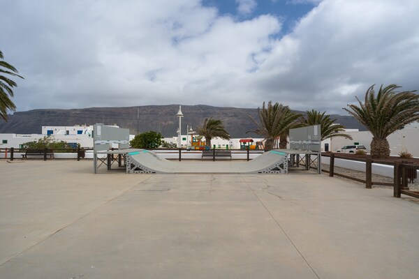Foto van Huis aan zee in Caleta de Sebo, La Graciosa - Vakantiehuis in Caleta de Sebo - Outdoor