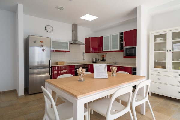 Foto van Huis aan zee in Caleta de Sebo, La Graciosa - Vakantiehuis in Caleta de Sebo - Kitchen