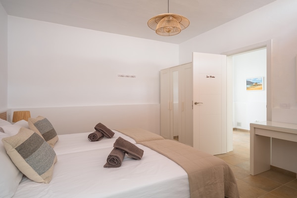 Foto van Huis aan zee in Caleta de Sebo, La Graciosa - Vakantiehuis in Caleta de Sebo - BedRoom