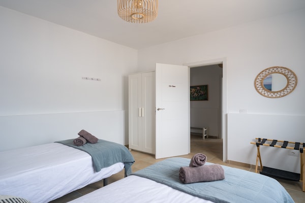 Foto van Huis aan zee in Caleta de Sebo, La Graciosa - Vakantiehuis in Caleta de Sebo - BedRoom