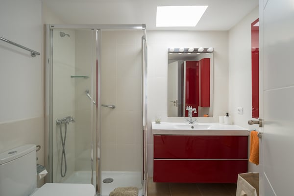 Foto van Huis aan zee in Caleta de Sebo, La Graciosa - Vakantiehuis in Caleta de Sebo - BathRoom