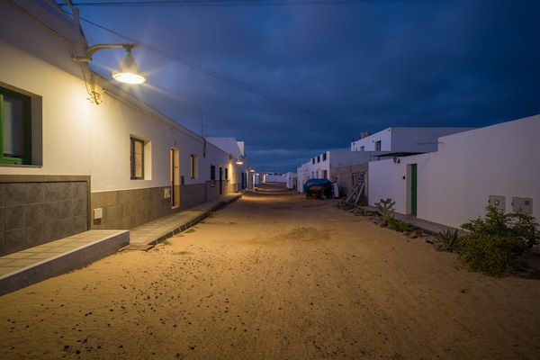 Foto van Huis aan zee in Caleta de Sebo, La Graciosa - Vakantiehuis in Caleta de Sebo - Outdoor