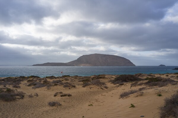 Foto van Huis aan zee in Caleta de Sebo, La Graciosa - Vakantiehuis in Caleta de Sebo - Outdoor