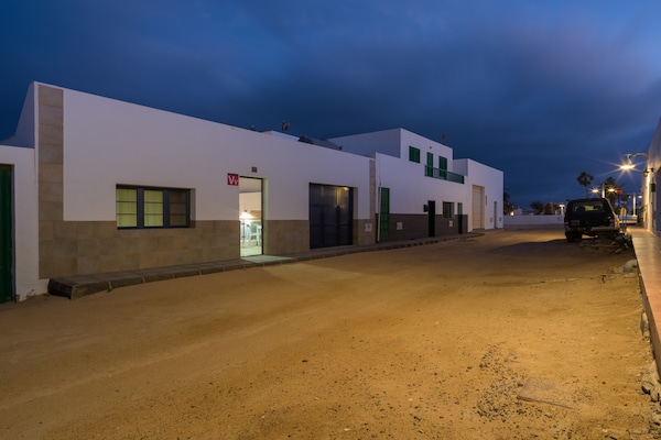 Foto van Huis aan zee in Caleta de Sebo, La Graciosa - Vakantiehuis in Caleta de Sebo - Outdoor