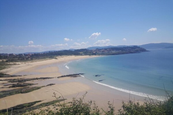 Foto van Panoramische villa met uitzicht op zee en zwembad - Vakantiehuis in Sansenxo, Pontevedra - AreaSummer20KM