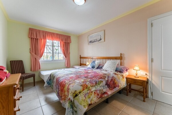 Foto van Luxe appartement met uitzicht op de tuin - Vakantiehuis in Santa Cruz de Tenerife - BedRoom