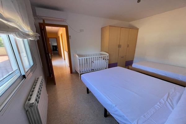 Foto van Huisdiervriendelijke villa met zwembad - Vakantiehuis in El Vendrell - BedRoom