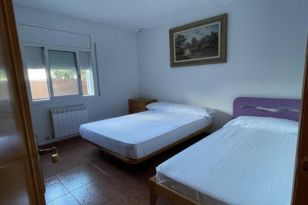 Foto van Huisdiervriendelijke villa met zwembad - Vakantiehuis in El Vendrell - BedRoom