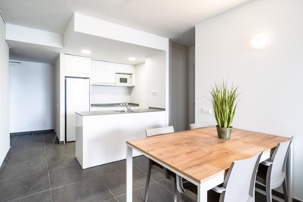 Foto van Chique verblijf aan het strand - Vakantiehuis in Tarragona - Kitchen