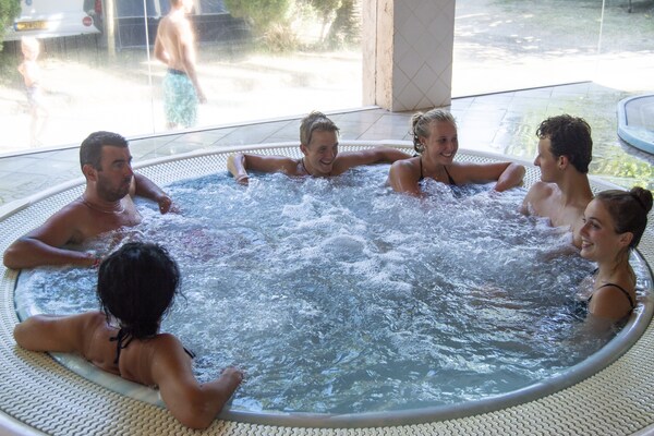 Foto van Cottage in Tarragona met Privéstrand - Vakantiehuis in La Torre del Sol, Tarragona - Wellness