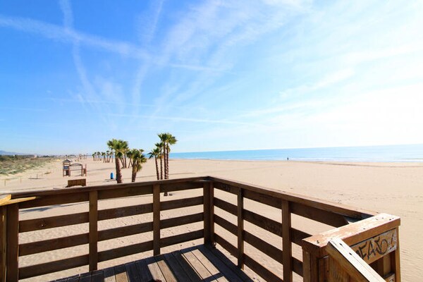 Foto van Appartement in Canet bij zandstrand - Vakantiehuis in Canet D'En Berenguer - Untagged